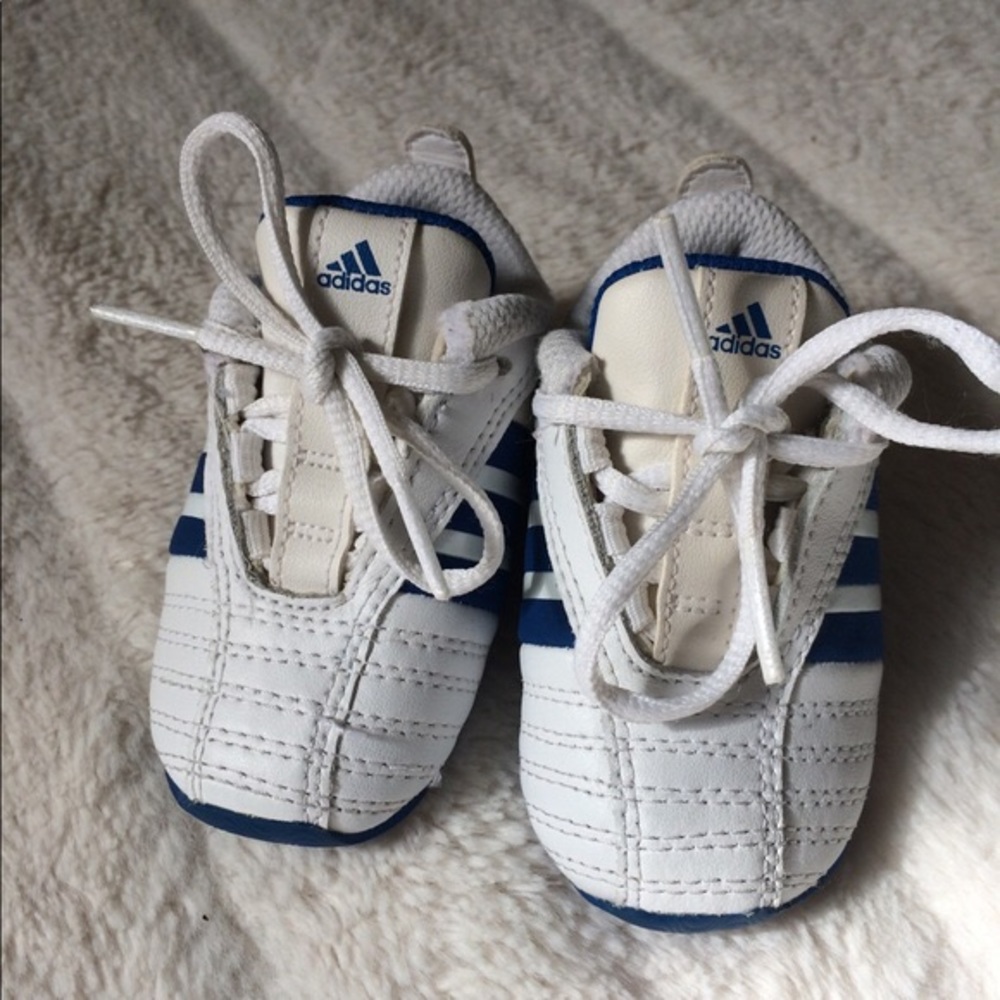 5/$25 Adidas Sneakers Size:  3K NWOT
